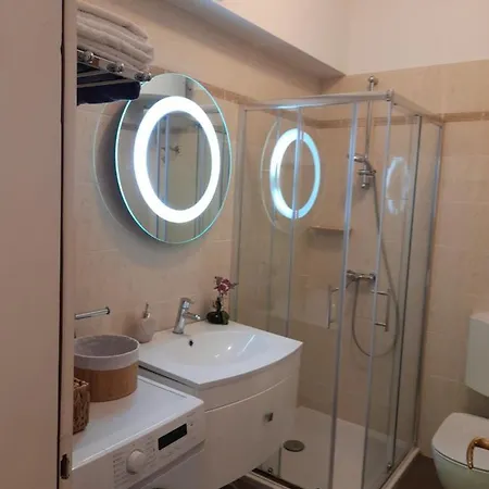 Apartment Iva *