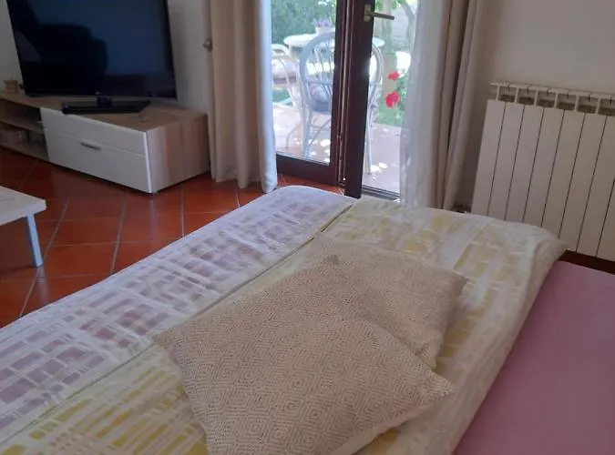 Iva Apartman